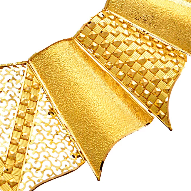 22 KT GOLD NECKLACE 2