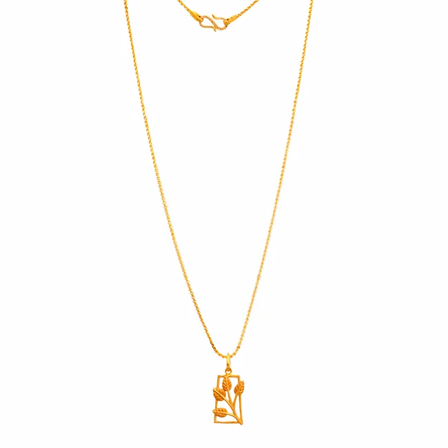 22 KT PENDANT WITH CHAIN 4