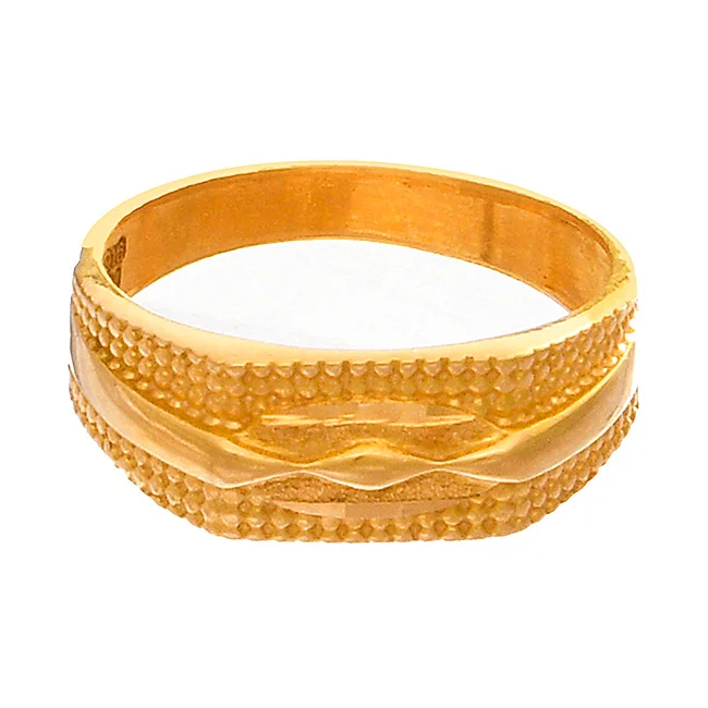 22 KT GENTS GOLD FINGER RING