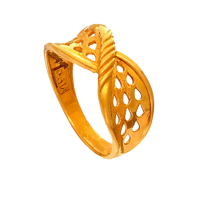 22 KT LADIES GOLD FINGER RING