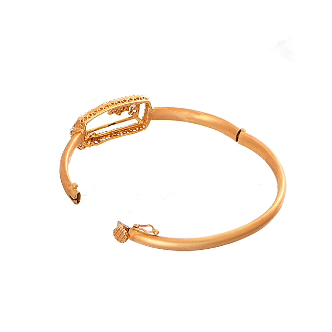 18 KT DIAMOND BRACELET 1